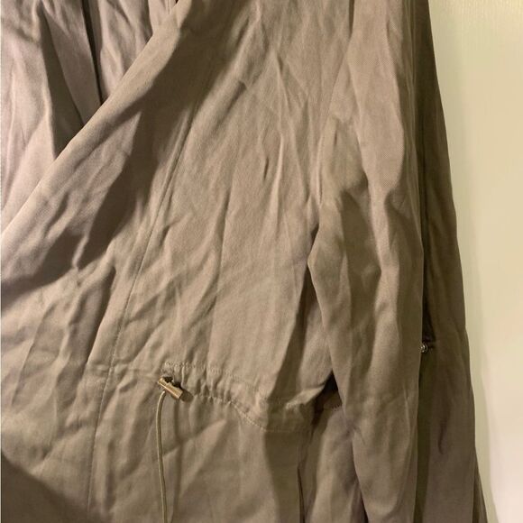 Motion Everyday Athleisure Large Olive‎ Green Cardigan - Picture 2 of 4